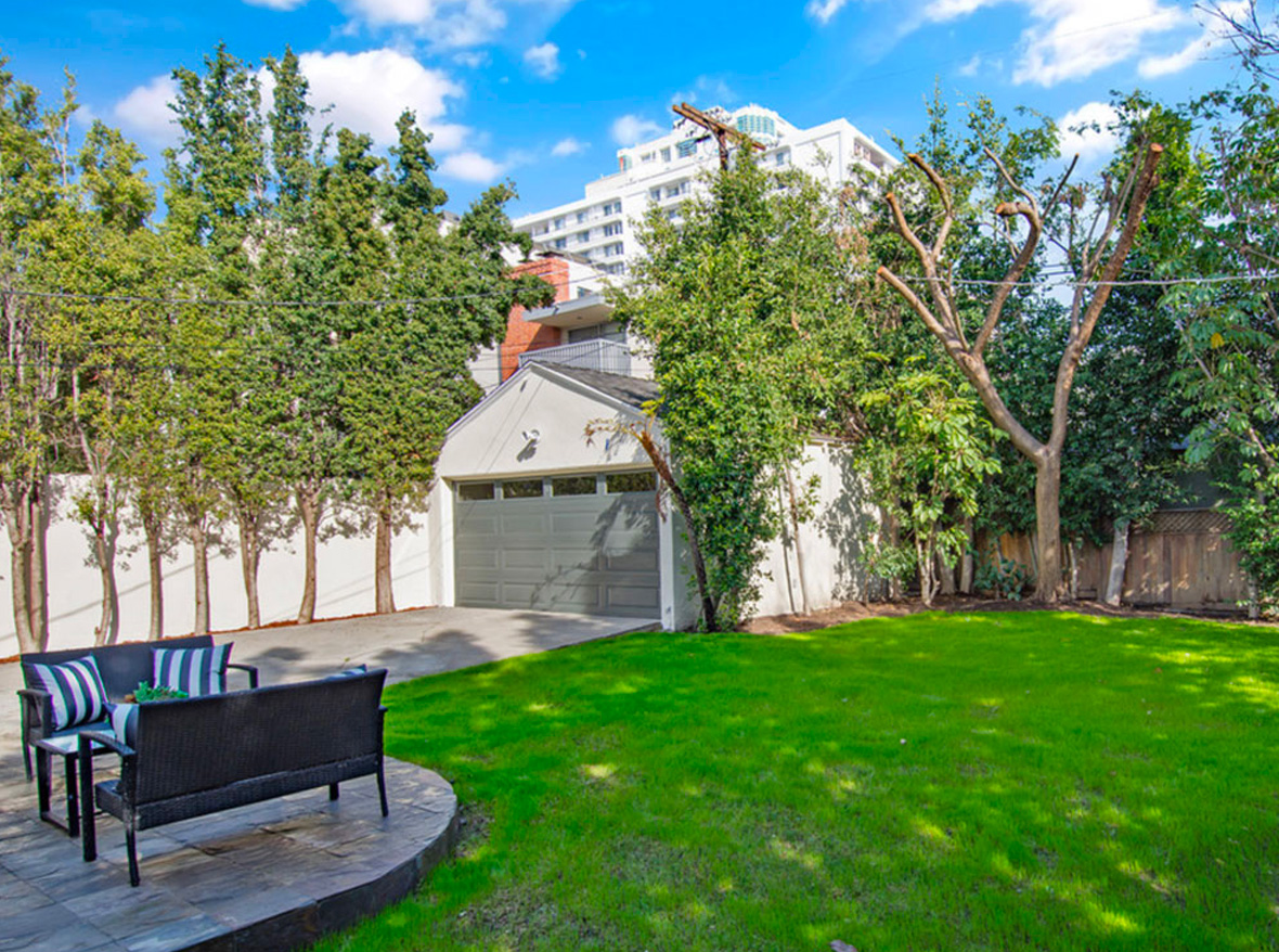 1236 Holmby Avenue