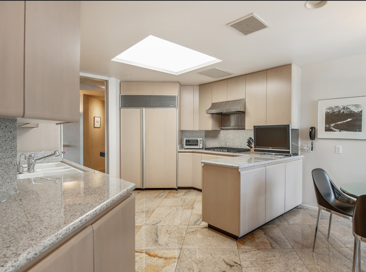 10490 Wilshire Boulevard 1404