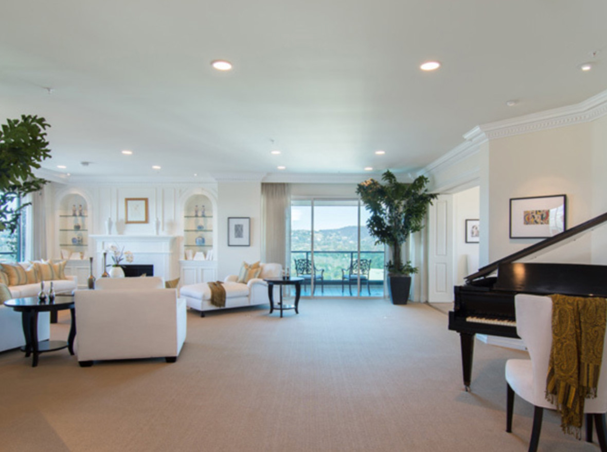 10490 Wilshire Boulevard 2404