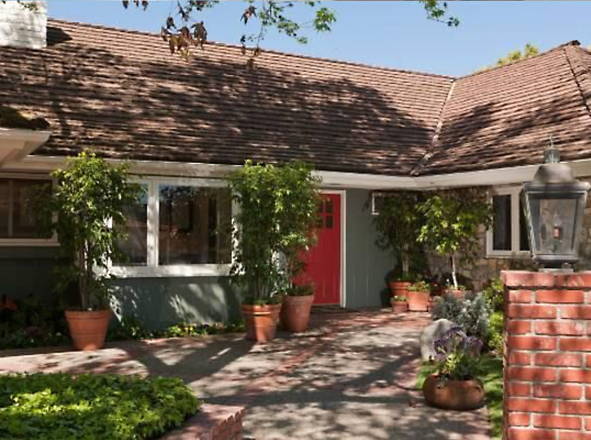 2271 Linda Flora Drive