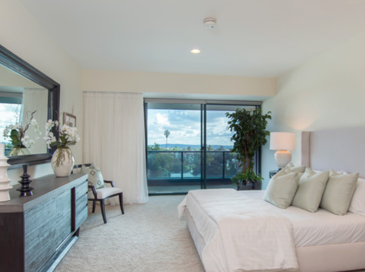 10490 Wilshire Boulevard 504