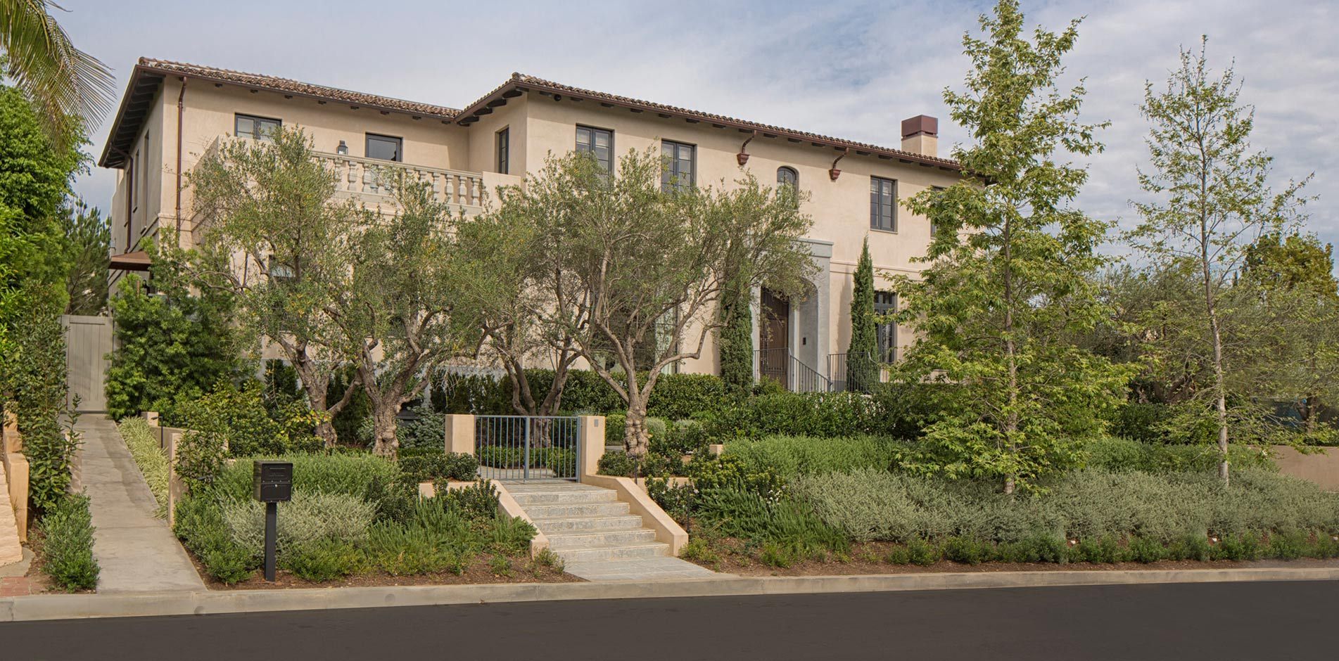 5331 Shenandoah Avenue