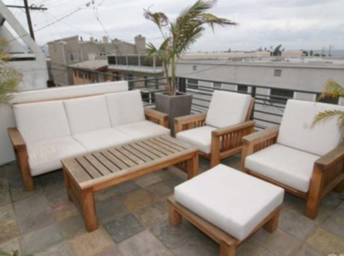 1506 Palm Drive