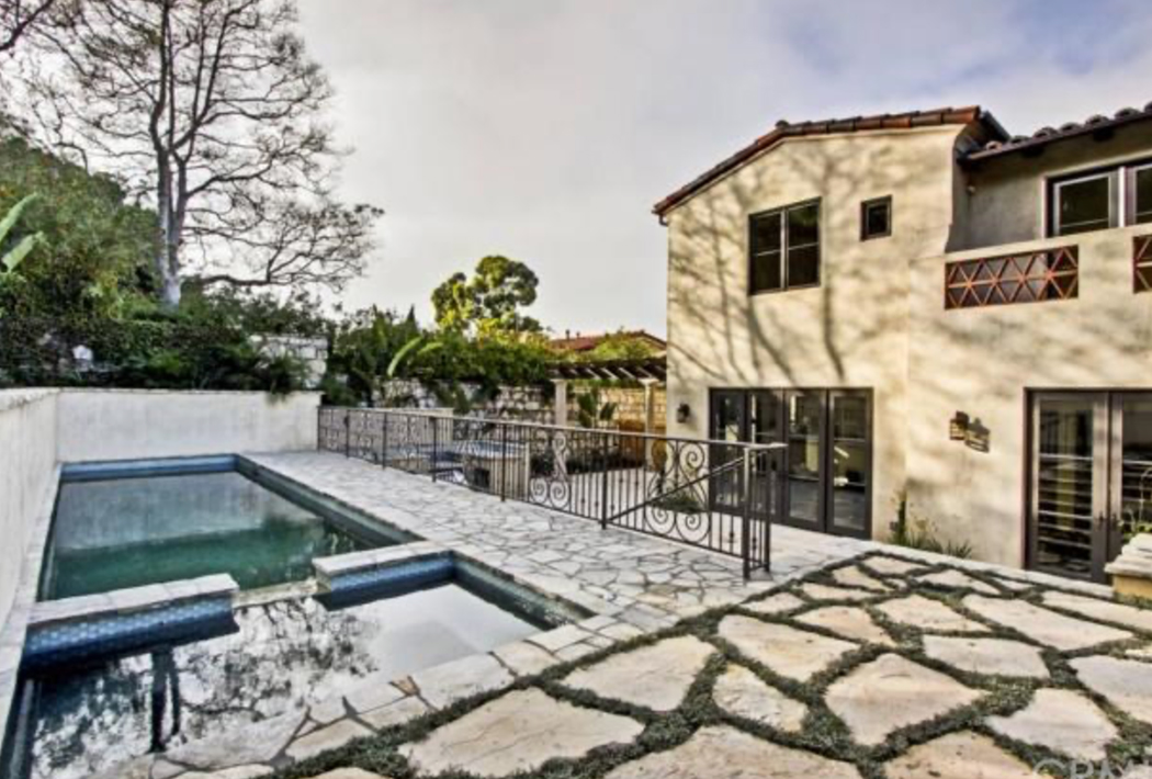 364 West Palos Verdes Drive