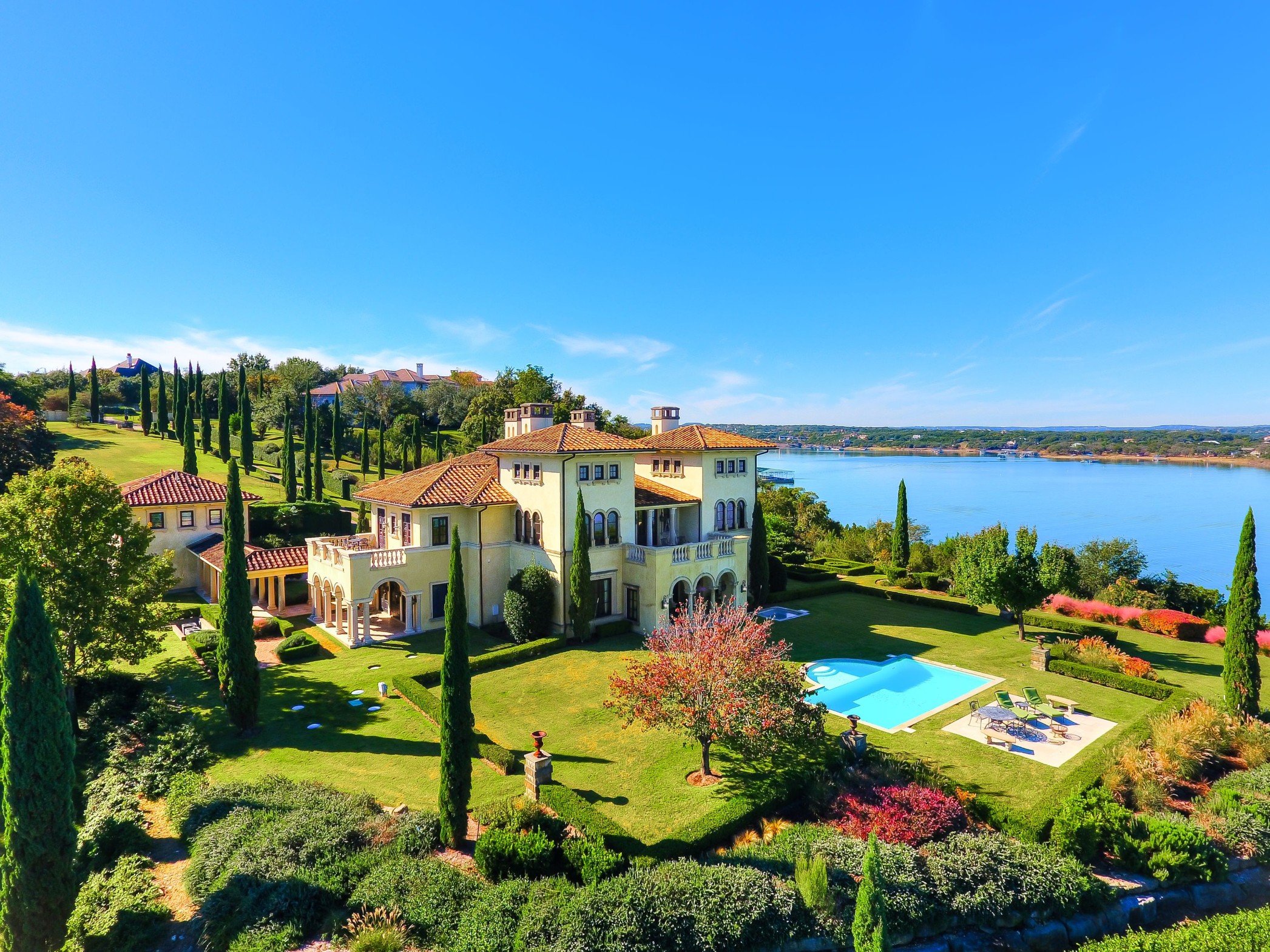 215 Bella Riva Drive