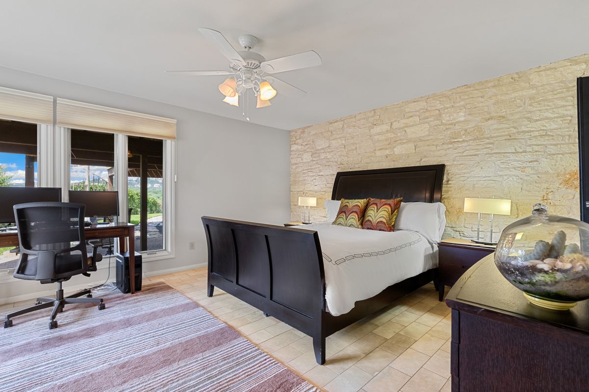 3400 Mount Bonnell