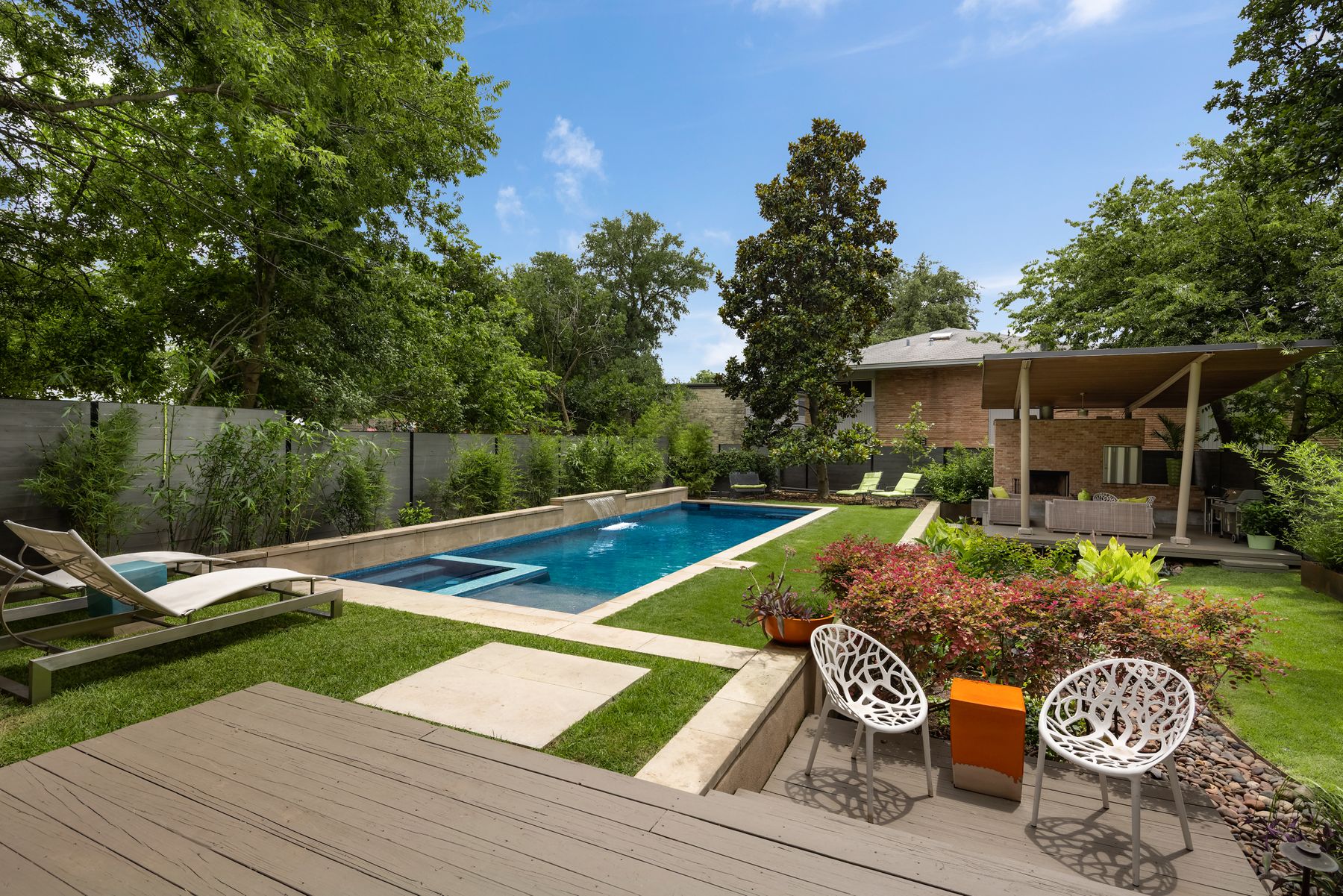 2107 Bridle Path