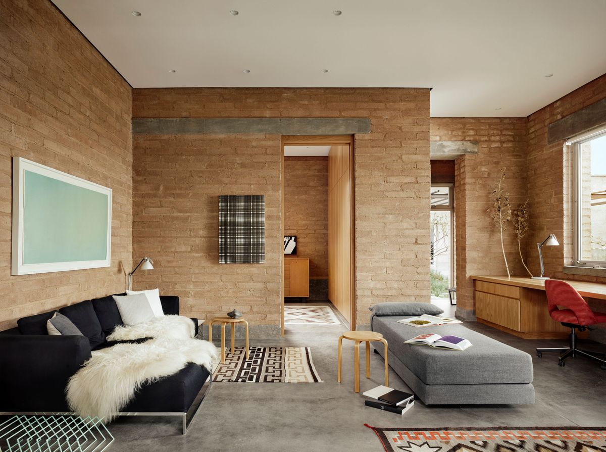 503 Salgado St