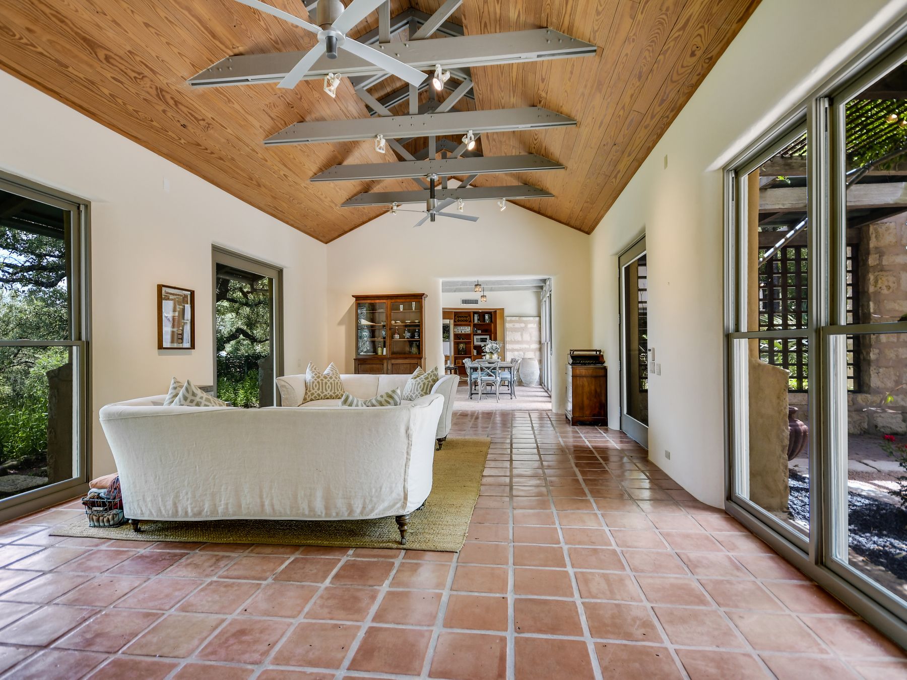 25014 Pedernales Canyon Trail,