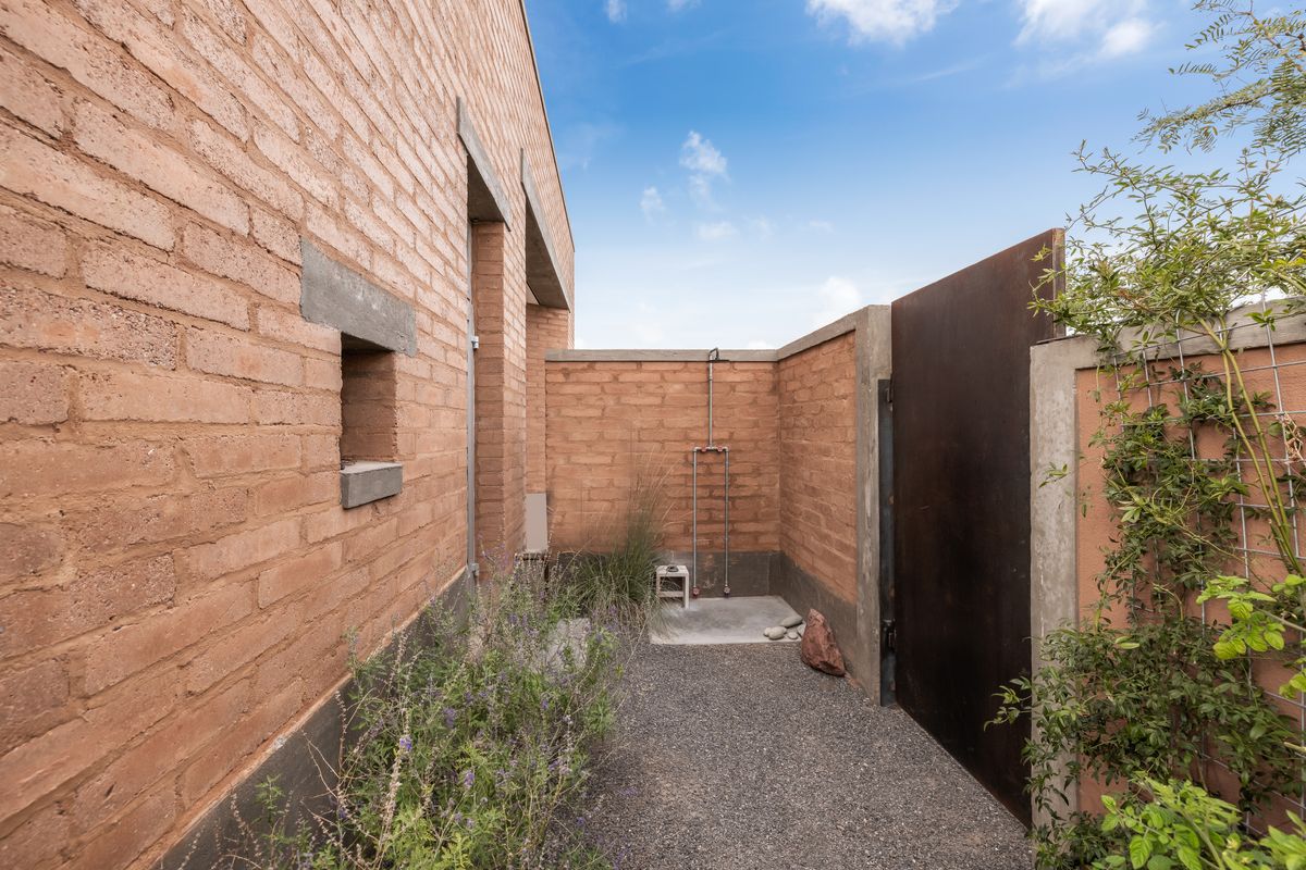 503 Salgado St