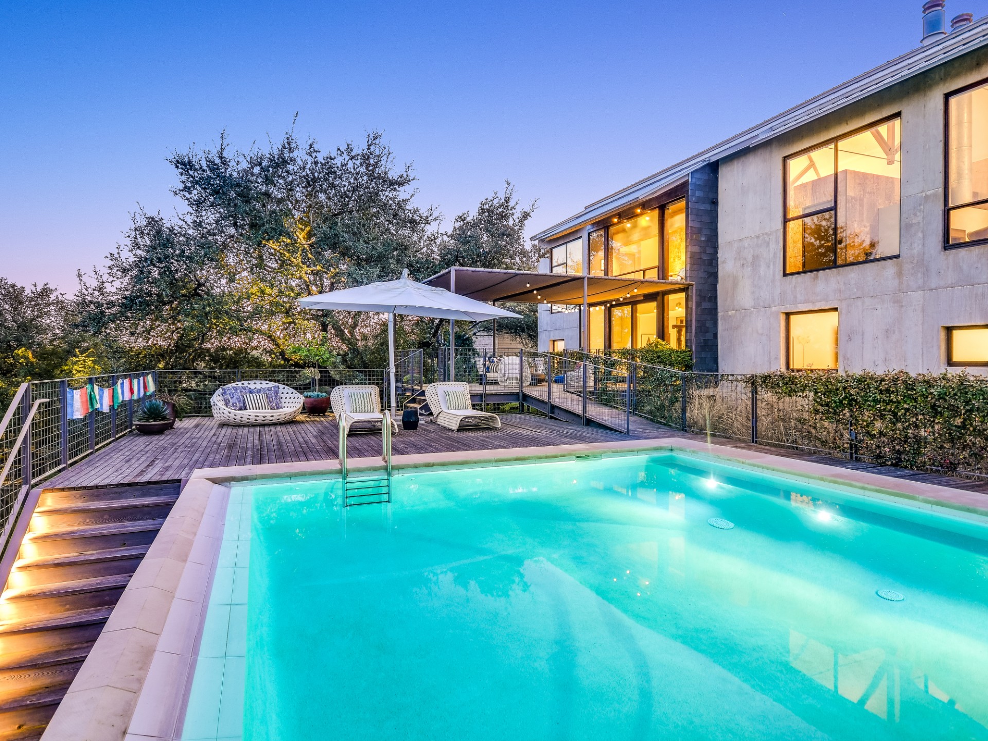 3200 Stratford Hills Lane