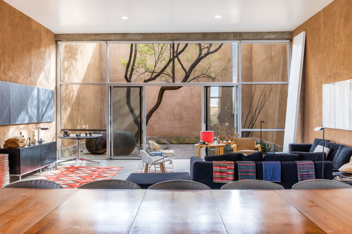 503 Salgado St