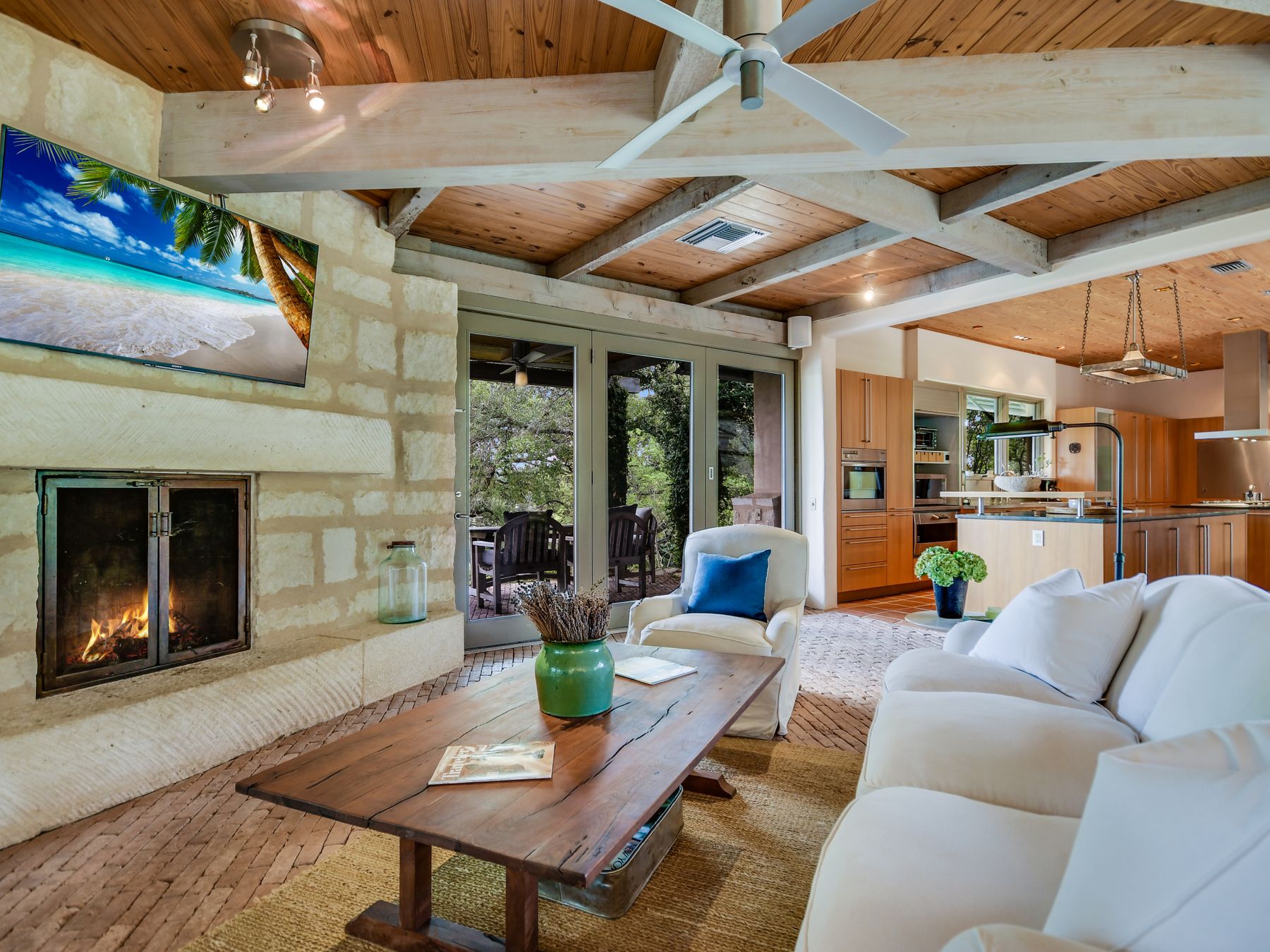 25014 Pedernales Canyon Trail,