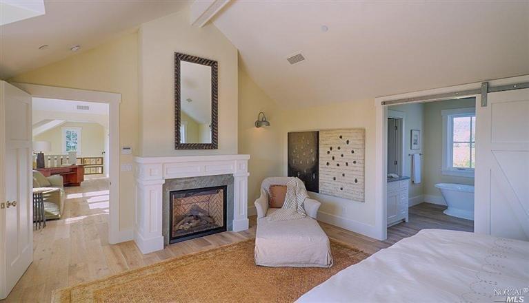 947  Galleron Road