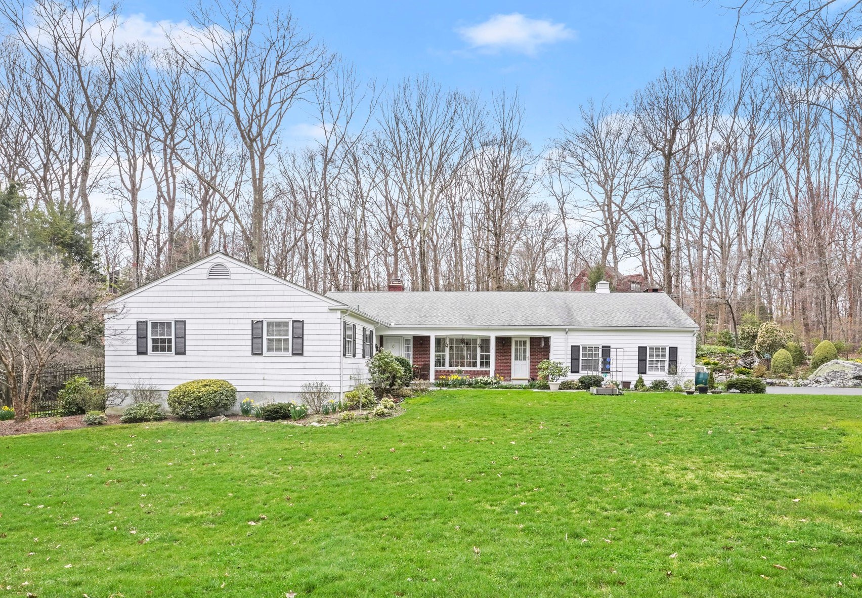 86 Chestnut Hill Lane