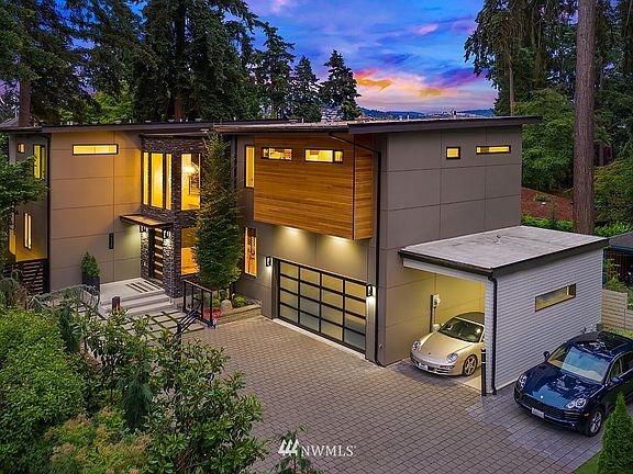 3126 SE 108th Avenue