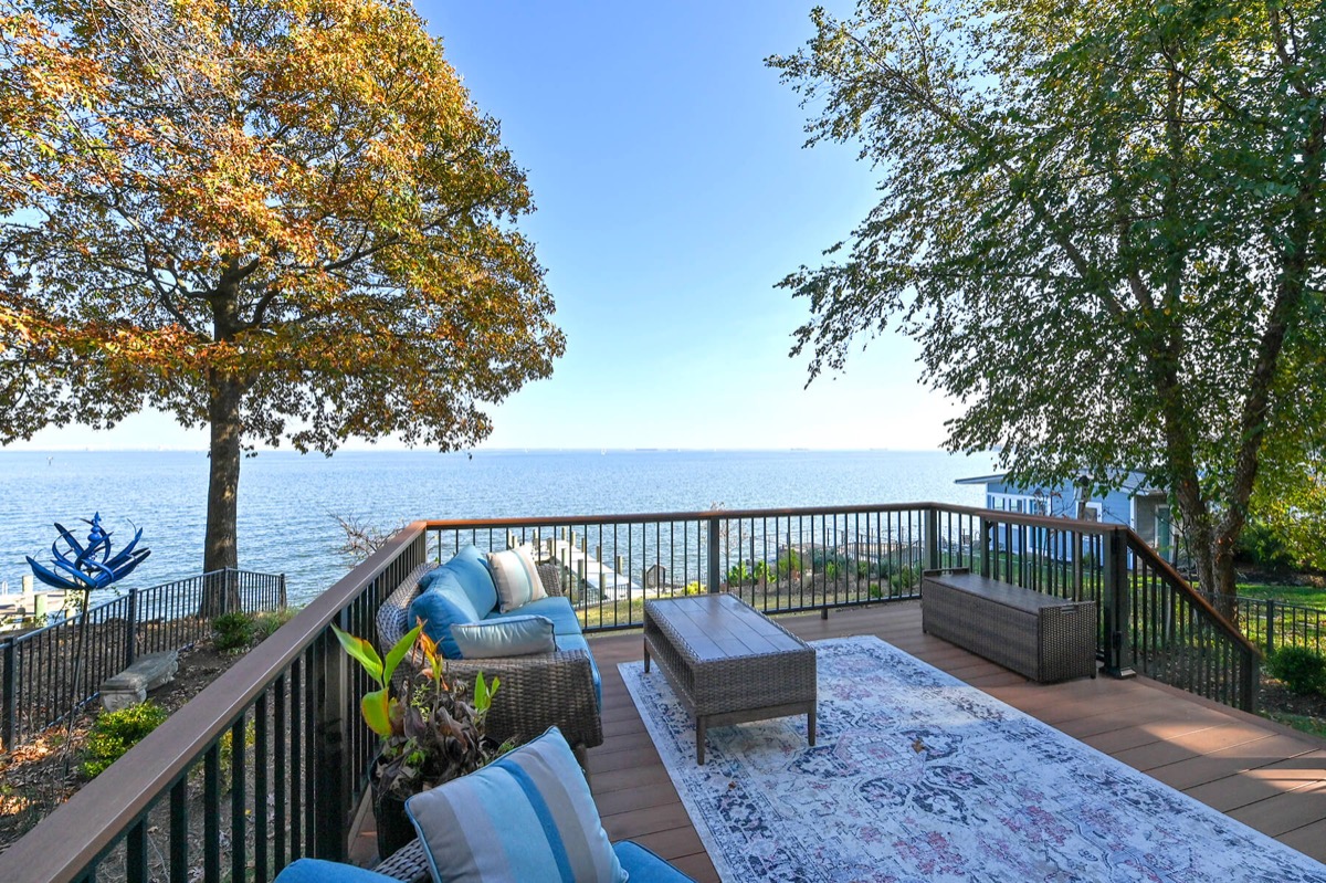 7053 Bay Front Drive