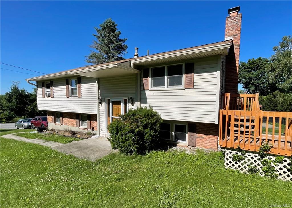 24 Collier Drive W