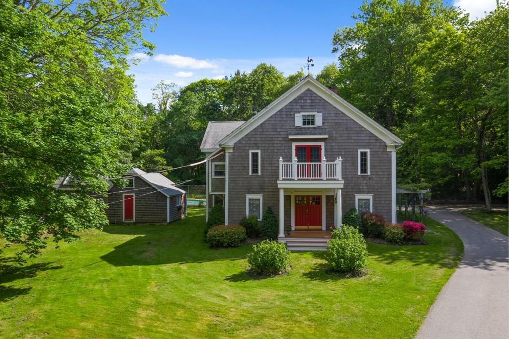 23  Old Oaken Bucket