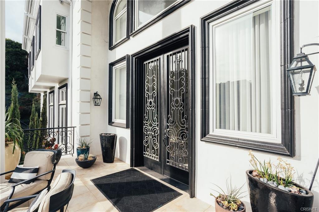 1404 Dawnridge Drive