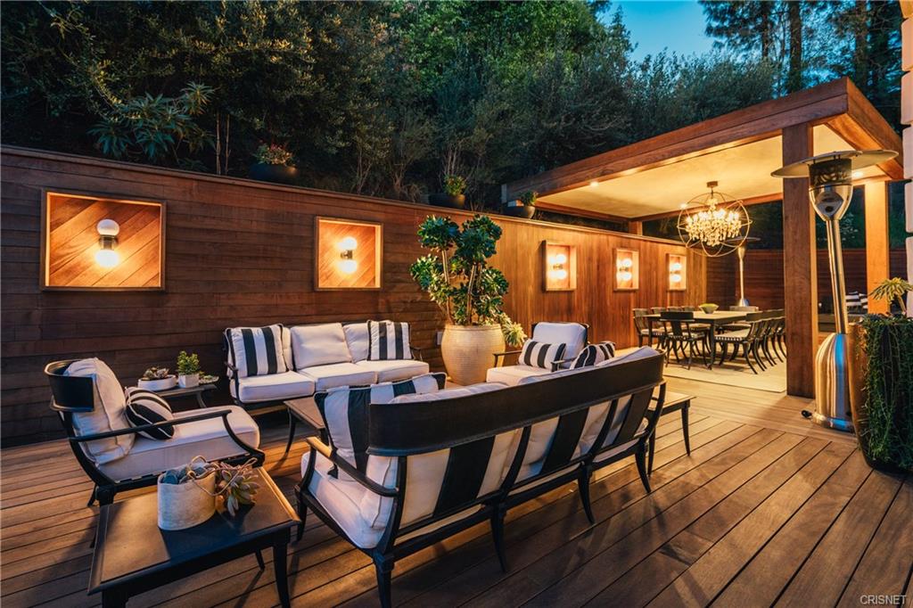 1404 Dawnridge Drive