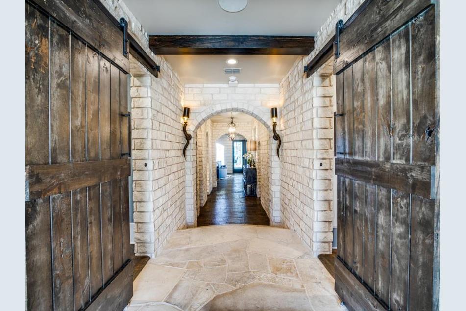 2635 HIdeaway Lane