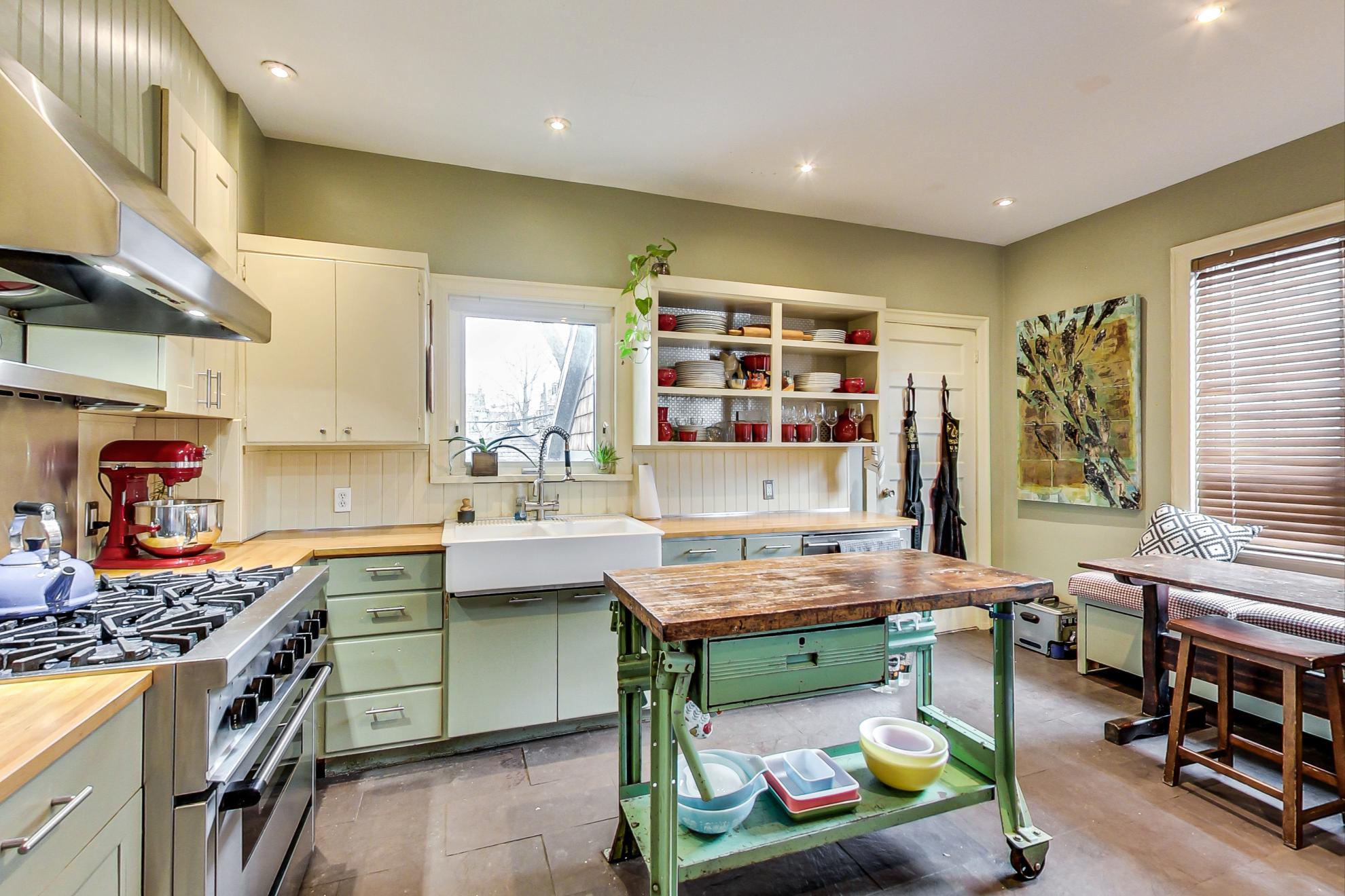 53 Woodfield Road