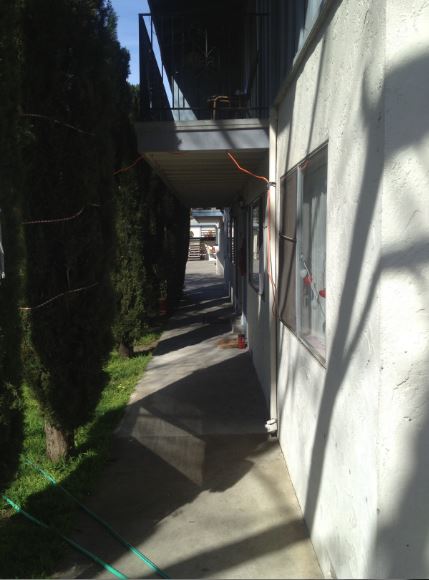 483 Mariposa Avenue
