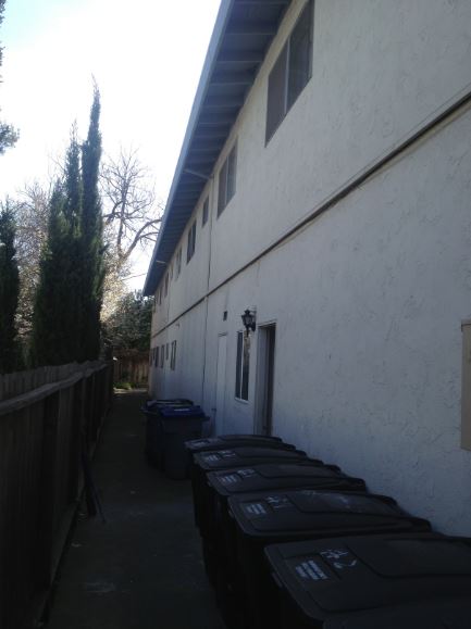 483 Mariposa Avenue