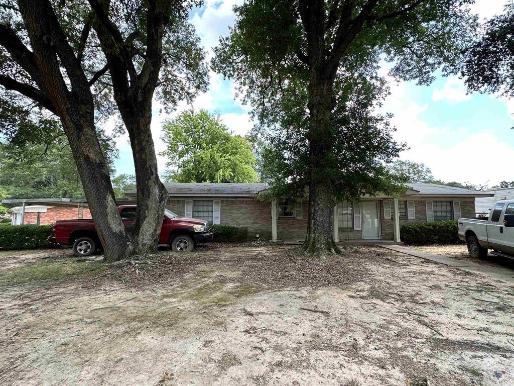 4011 Columbine