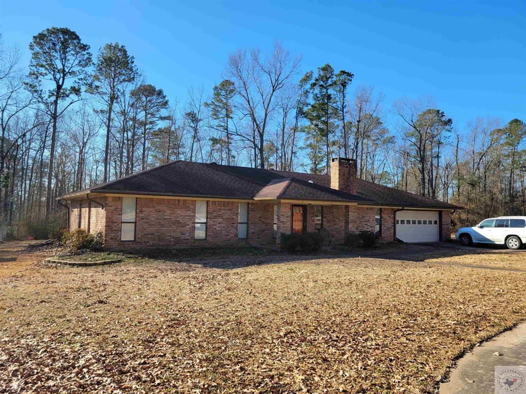 27 Hickory Oak Ln.