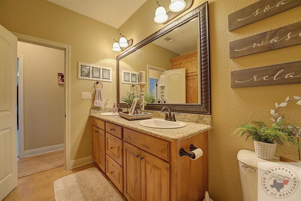 7409 Palisades