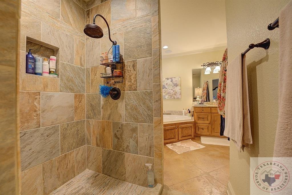 7409 Palisades