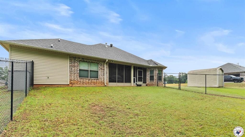 6 Meredith Way