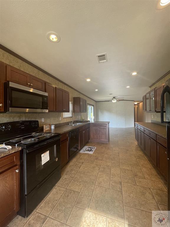 135 River Bend