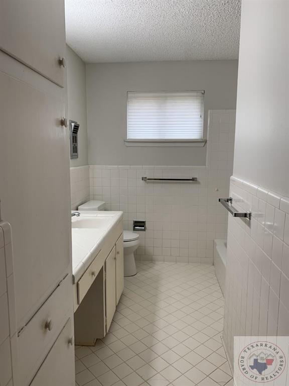 809 Redwater Rd.