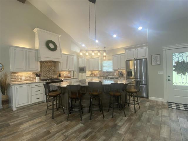 6502 Sleepy Hollow