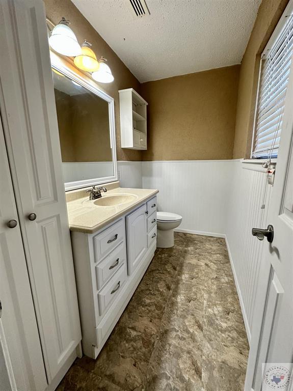 5308 Buchanan Loop Rd.
