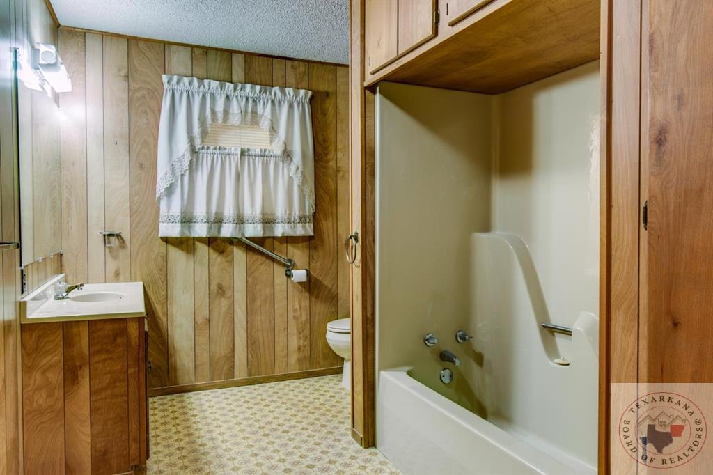 1608 Goodwin Rd.