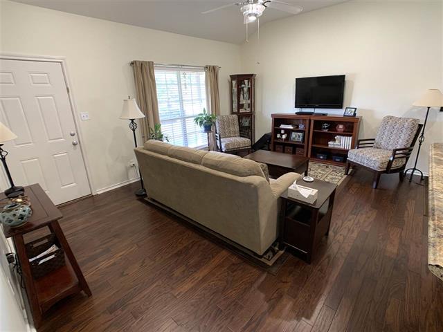 12 Pecan Valley
