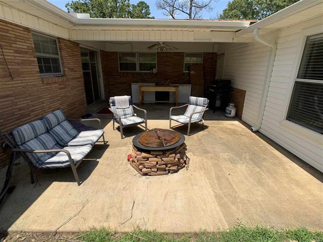 401 Tanglewood