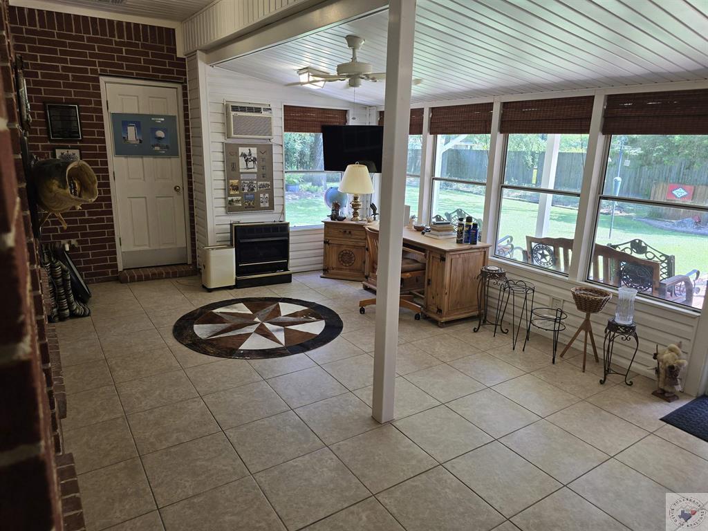 135 White Oak