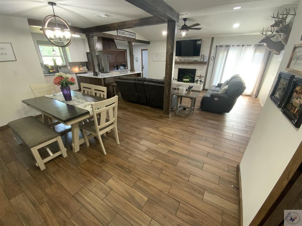 24075 N Hwy 59