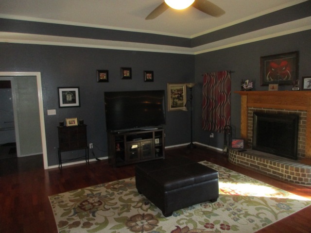 1438 Tristate