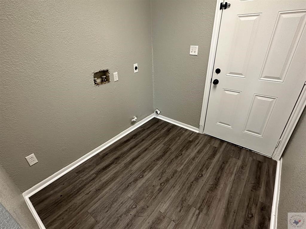 2508 W 14th St.