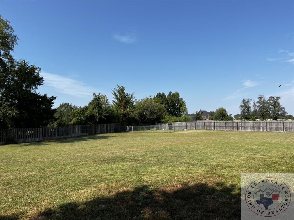 6302 Lost Creek