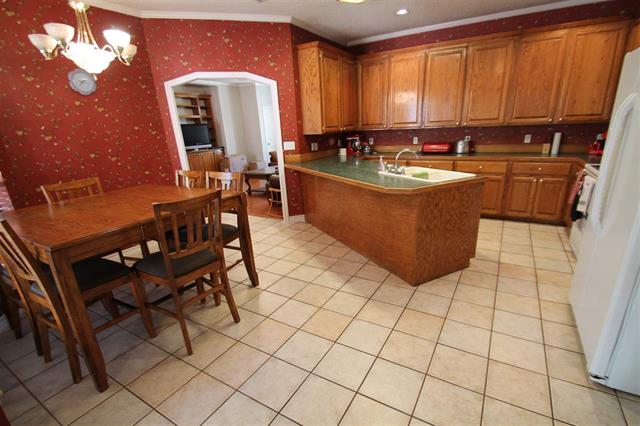 136 Oakview Dr.