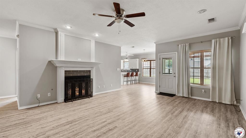 6011 Beacon Hill