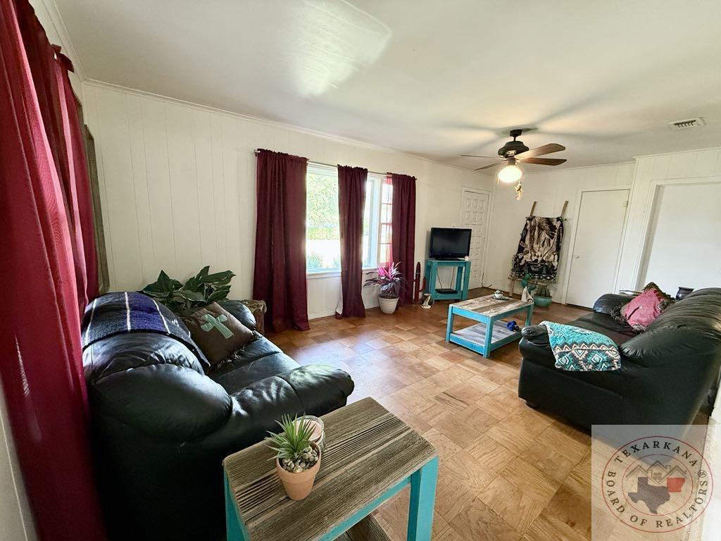 3117 Meadows Dr.
