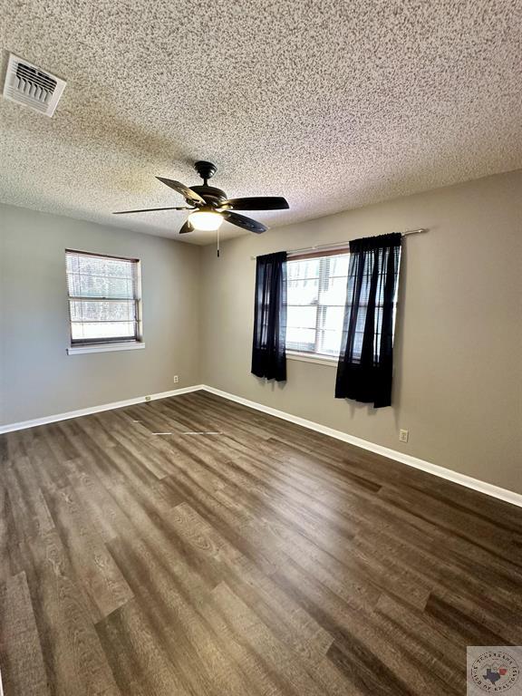 113 Hickory